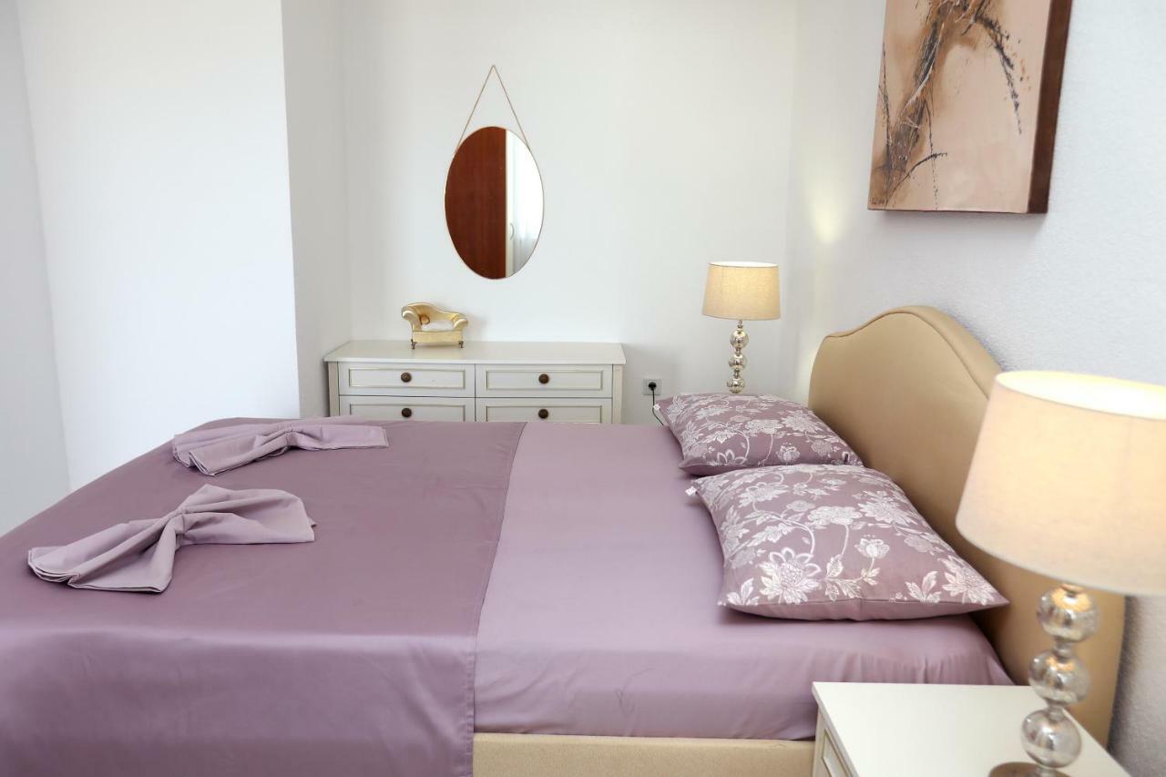 Apartment Katarina โตรกีร์ ภายนอก รูปภาพ